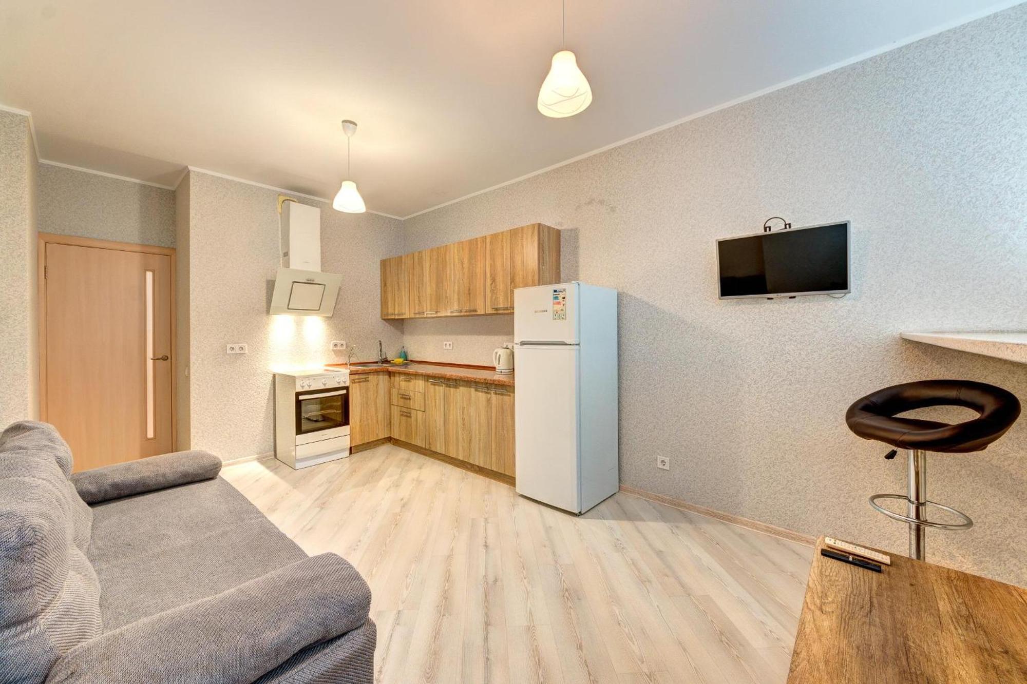 Apartment Voskresenska 18 , Парковые Озера Kyjev Pokoj fotografie