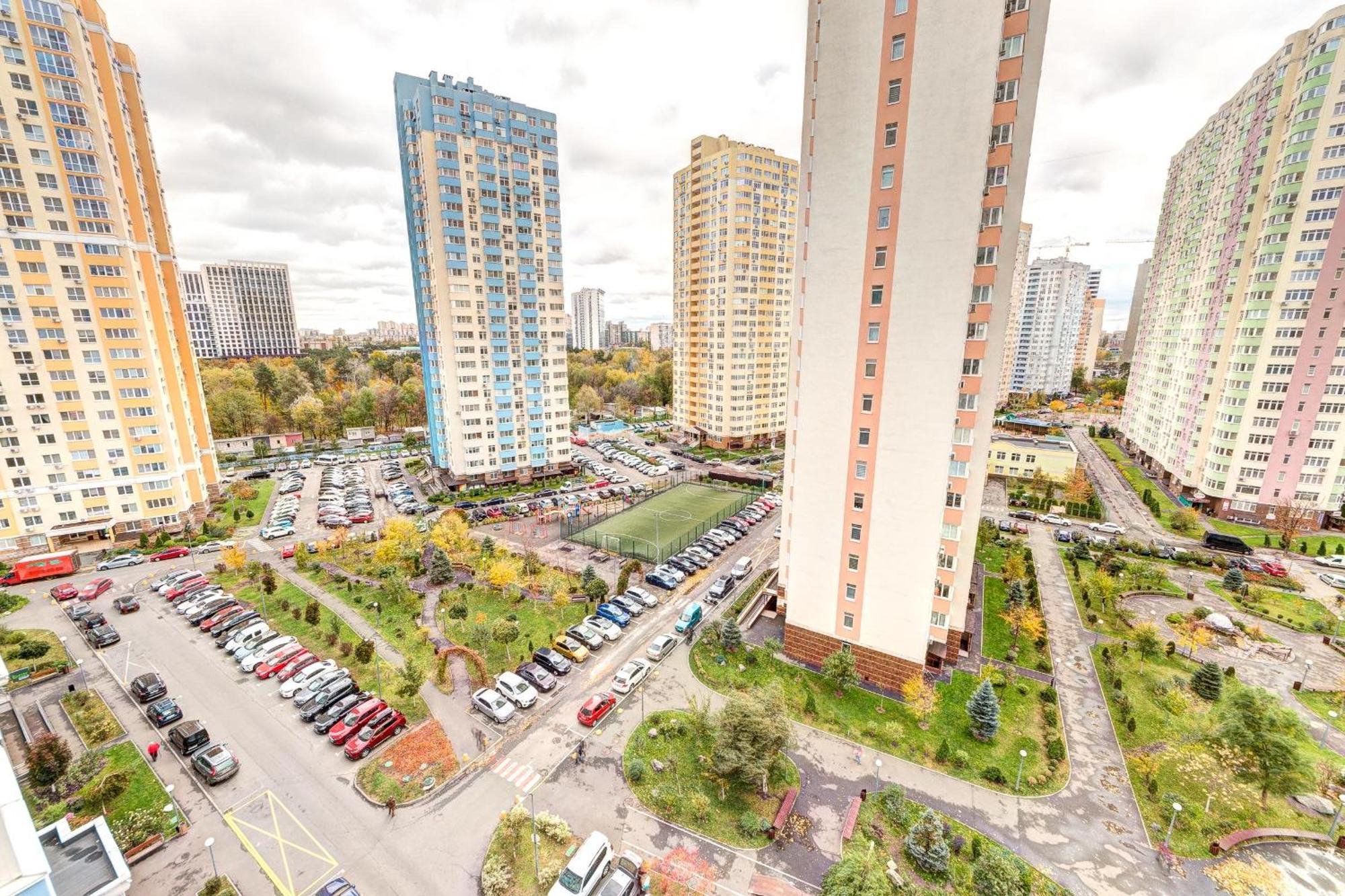 Apartment Voskresenska 18 , Парковые Озера Kyjev Pokoj fotografie