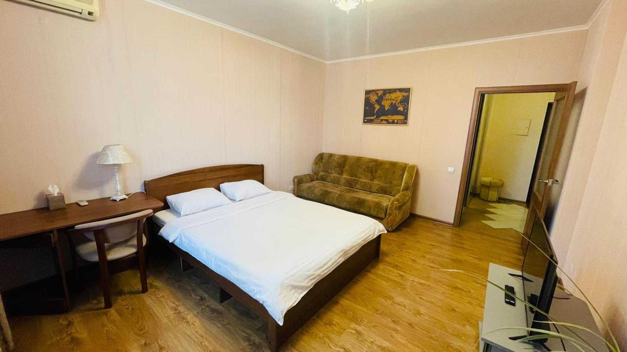 Apartment Voskresenska 18 , Парковые Озера Kyjev Pokoj fotografie